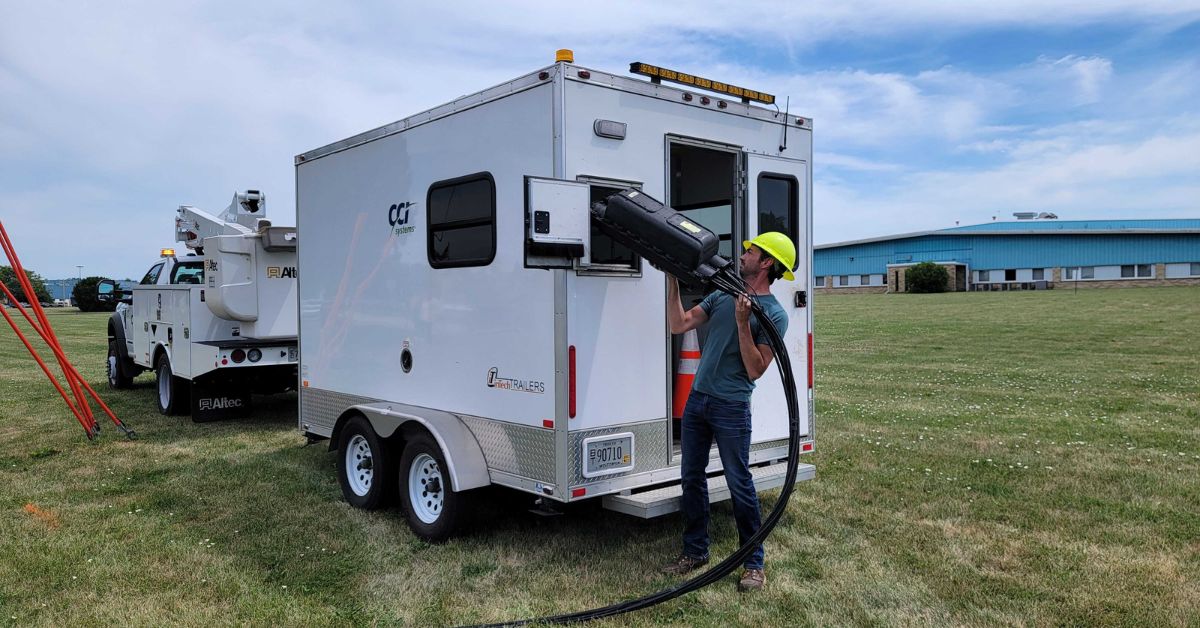 Key Features of a Modern Mobile Fiber Splice Trailer